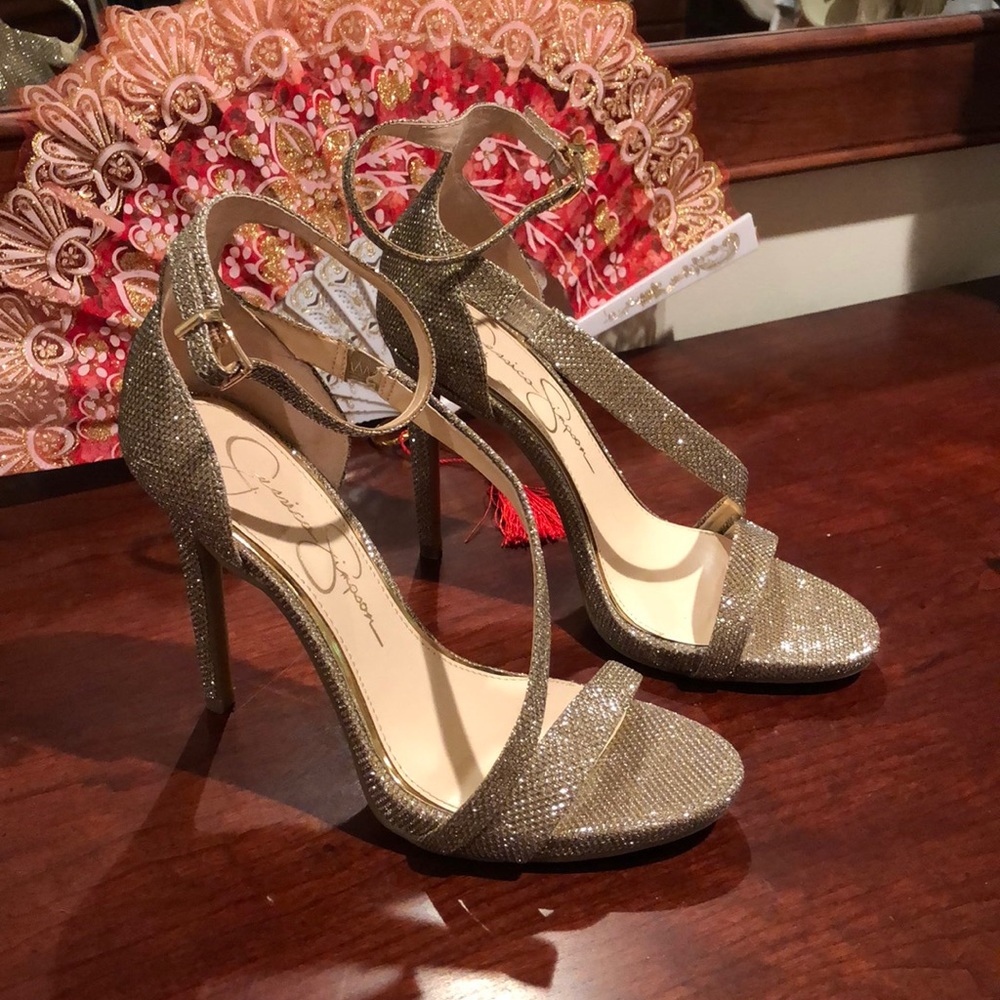 Jessica Simpson high heels